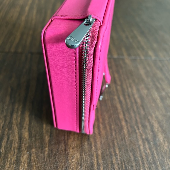 Dior pink vanity make-up case with mirror - Picture 7 of 9